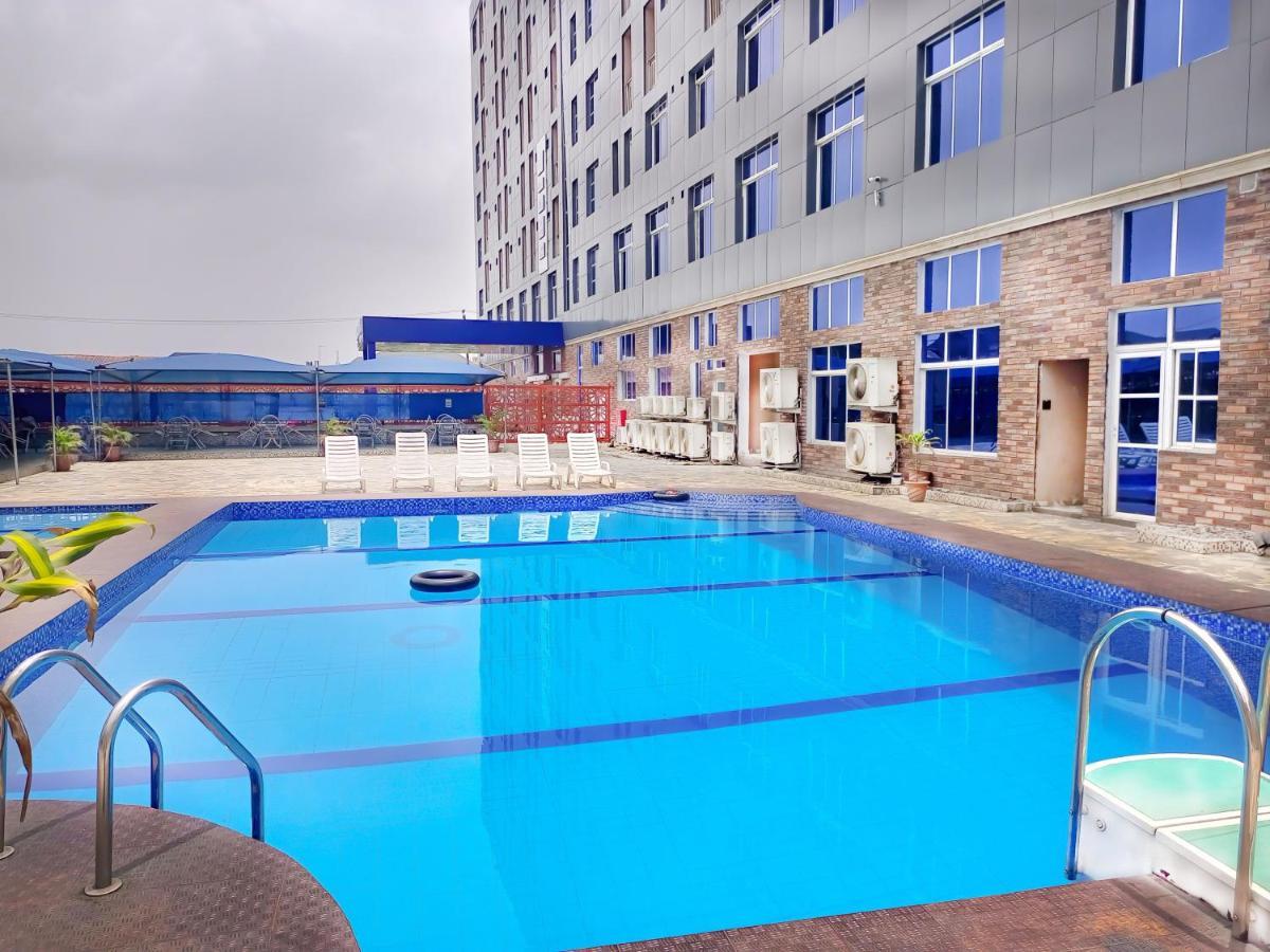 Swiss International Beland Hotel أويري المظهر الخارجي الصورة